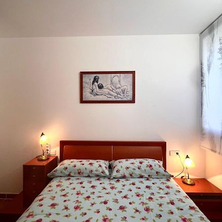 Apartamento Gerri - L'Amfitriona Gerri de la Sal Esterno foto