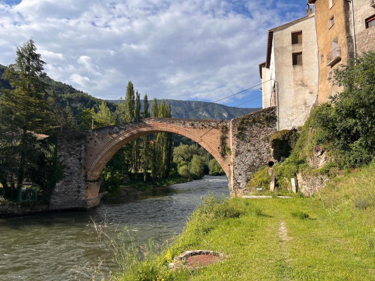 Apartamento Gerri - L'Amfitriona Gerri de la Sal Esterno foto